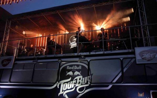 Red Bull Tour Bus 2016 - 18
