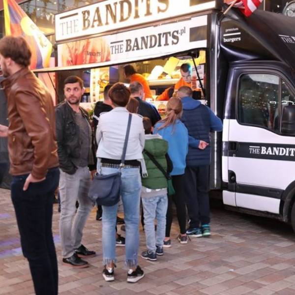 Oktoberfest & Food Truck Star