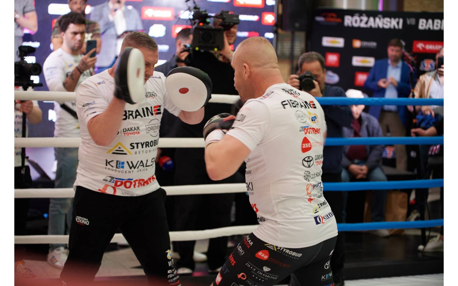 Trening Medialny zadowdników Knockout Boxing Night 27 - 1