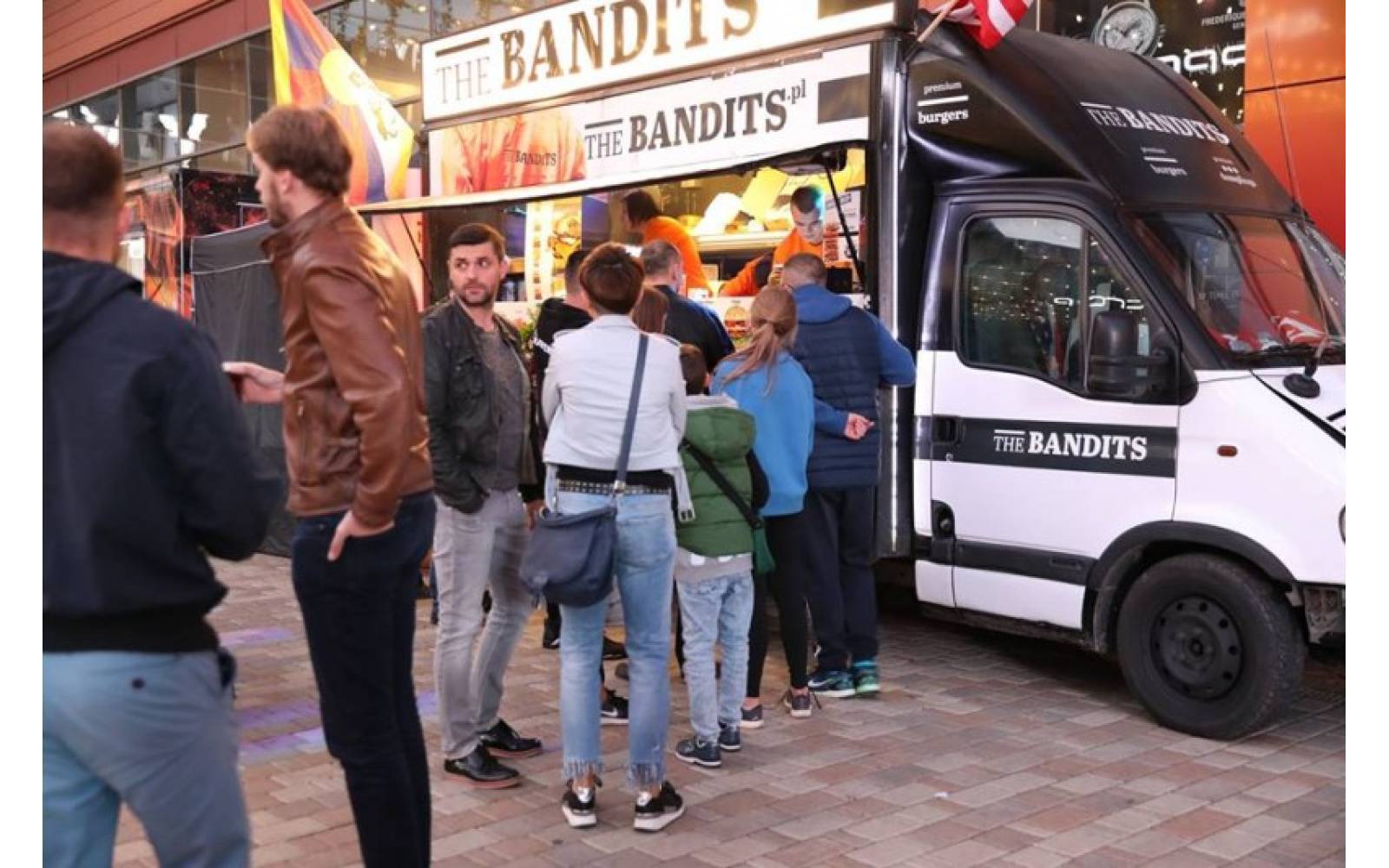 Oktoberfest & Food Truck Star - 1