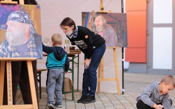 IV Dzień Bieszczadzki w ramach 9. Urodzin Millenium Hall  - 42