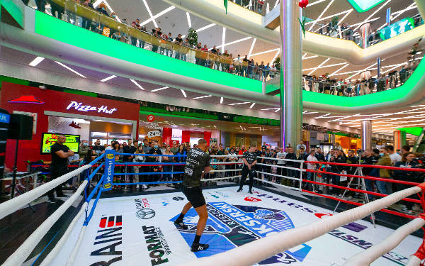 Trening medialny zawodników gali Knockout Boxing Night 15  - 4