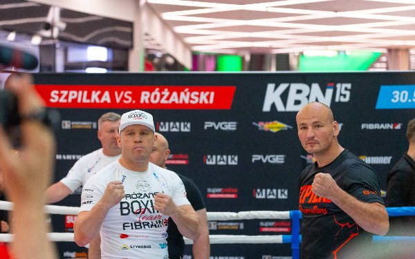 Trening medialny zawodników gali Knockout Boxing Night 15  - 69