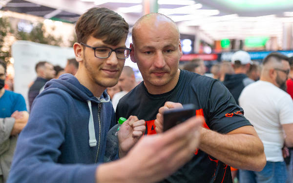 Trening medialny zawodników gali Knockout Boxing Night 15  - 75